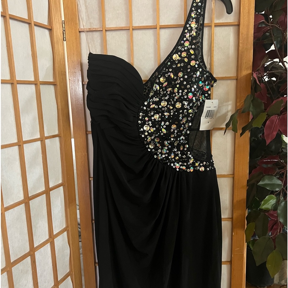 Dress black party